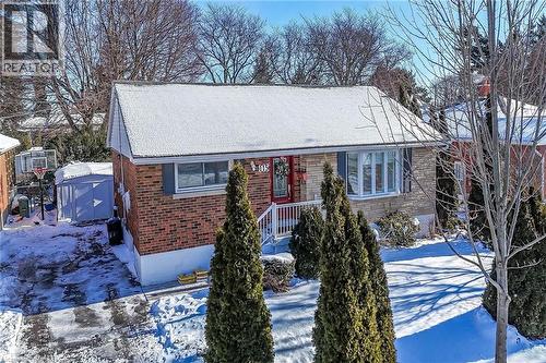 115 KINGS FOREST Drive  Hamilton, ON L8T 4J8