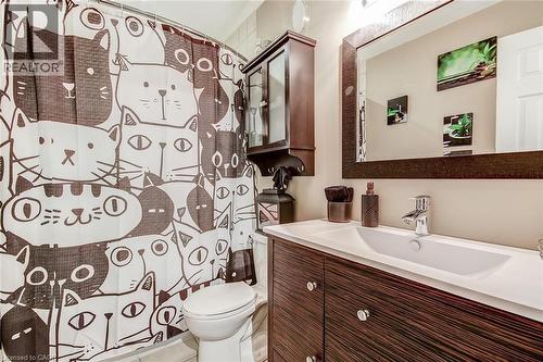 1858 Lakeshore Road W, Mississauga, ON 