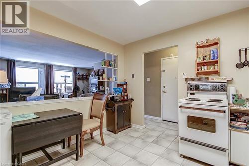 1858 Lakeshore Road W, Mississauga, ON 