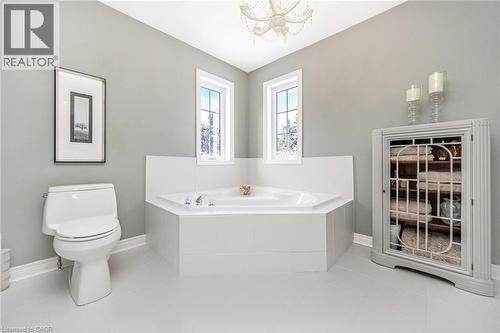 15 Trillium Terrace, Halton Hills, ON - Indoor Photo Showing Bathroom