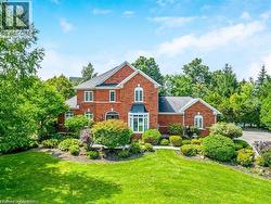 15 TRILLIUM Terrace Halton Hills, ON L7J 2W8