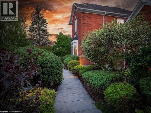 15 Trillium Terrace, Halton Hills, ON - Outdoor