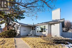 10623 Waneta Crescent SE  Calgary, AB T2J 1J5