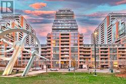 2319 - 75 E LIBERTY STREET  Toronto, ON M6K 3R3