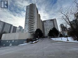 805 - 3590 KANEFF CRESCENT  Mississauga, ON L5A 3X3
