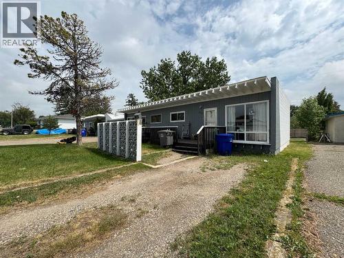 227 53 Avenue E, Claresholm, AB - Outdoor