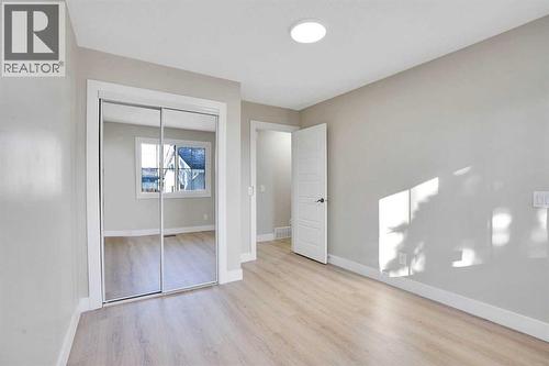 6060 Madigan Drive Ne, Calgary, AB - Indoor Photo Showing Other Room