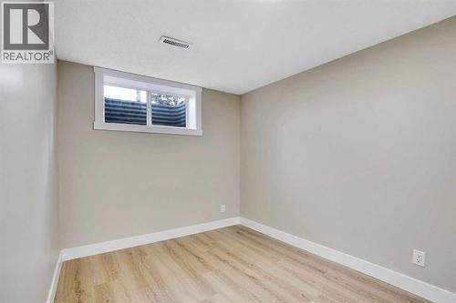 6060 Madigan Drive Ne, Calgary, AB - Indoor Photo Showing Other Room