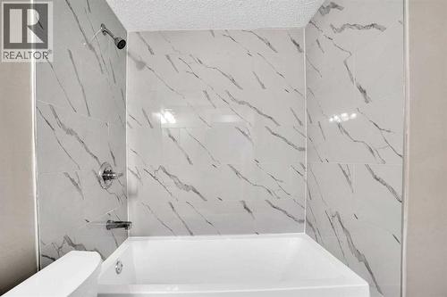 6060 Madigan Drive Ne, Calgary, AB -  Photo Showing Other Room