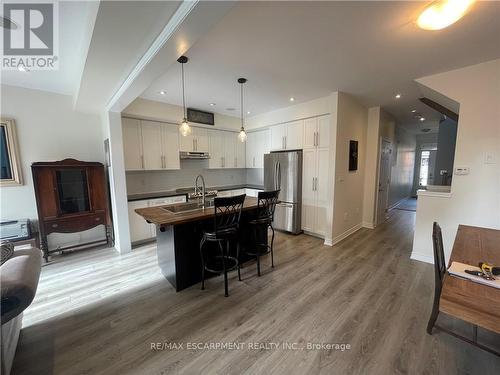 35 - 1890 Rymal Road E, Hamilton, ON - Indoor