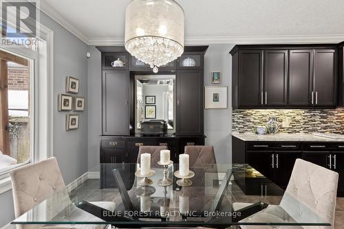 3383 Pioneer Parkway, London South (South V), ON - Indoor Photo Showing Dining Room