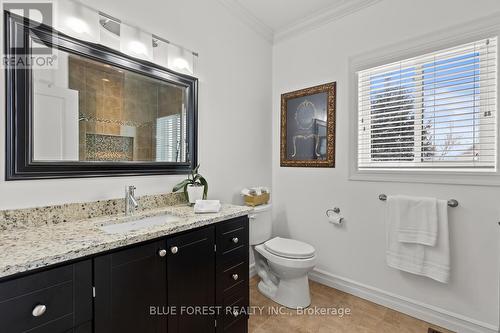 Primary ensuite - 3383 Pioneer Parkway, London South (South V), ON - Indoor Photo Showing Bathroom