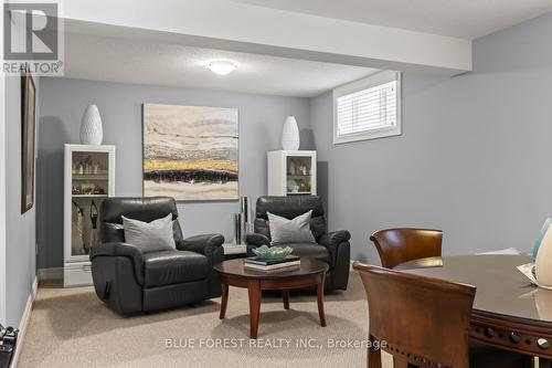 Lower level rec room - 3383 Pioneer Parkway, London South (South V), ON - Indoor
