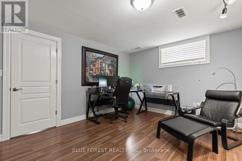 Offcie - 3383 Pioneer Parkway, London South (South V), ON - Indoor Photo Showing Office
