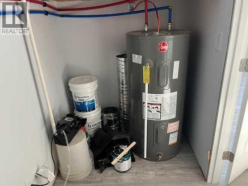 21 3 Avenue W, Marshall, SK - Indoor Photo Showing Basement