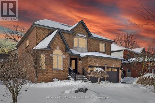 618 PONTING PLACE  Newmarket, ON L3X 1T4