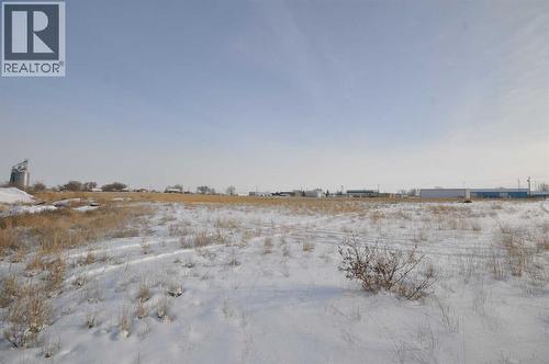 647 2 Avenue, Dunmore, AB 