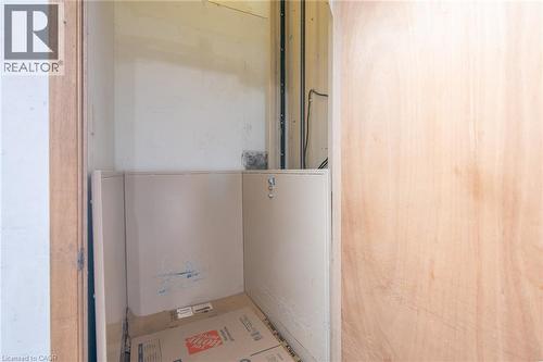 Enclosed Porch Lift - 216 Northlake Drive, Waterloo, ON - Indoor