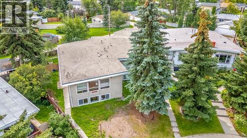 4013 Vance Place Nw, Calgary, AB - Outdoor