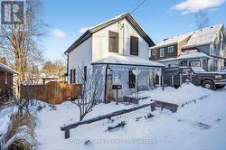 262 MUNROE AVENUE  Peterborough (Ashburnham Ward 4), ON K9H 1H8