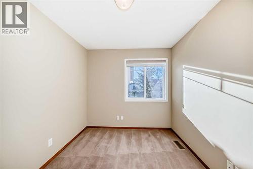 38 Springborough Way Sw, Calgary, AB - Indoor Photo Showing Other Room