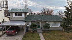 36 W Harker Avenue  Magrath, AB T0K 1J0