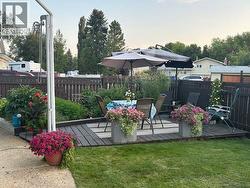 Patio sitting area - 
