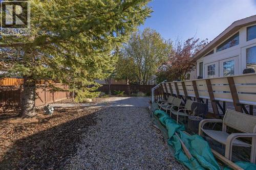 220 Sunset Place, Okotoks, AB - Outdoor