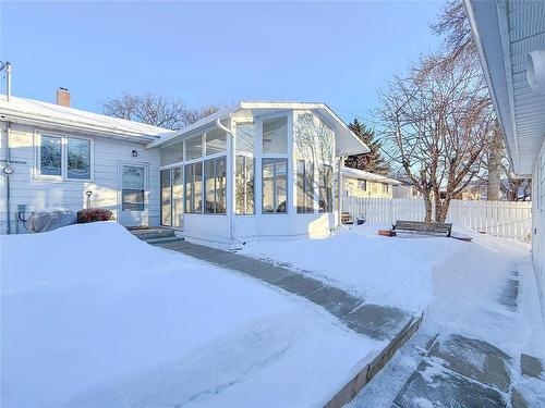 94 Clement Drive, Brandon, MB - Outdoor