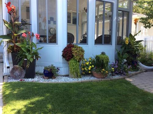 94 Clement Drive, Brandon, MB - Outdoor