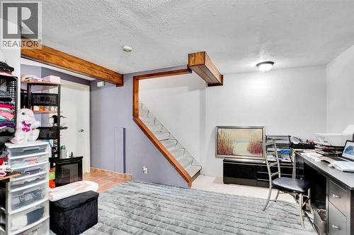 48 Templeridge Crescent Ne, Calgary, AB - Indoor