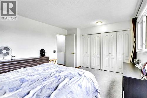 48 Templeridge Crescent Ne, Calgary, AB - Indoor Photo Showing Bedroom