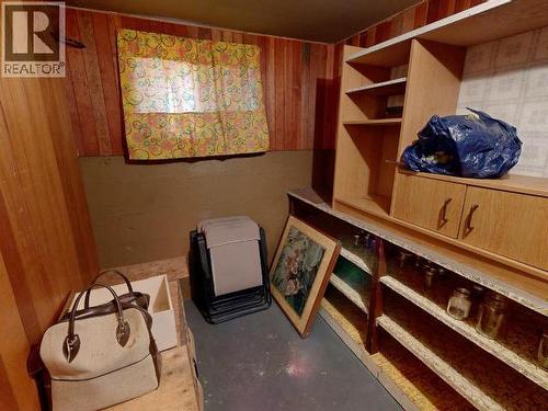 5751 Maple Ave, Powell River, BC - Indoor Photo Showing Other Room