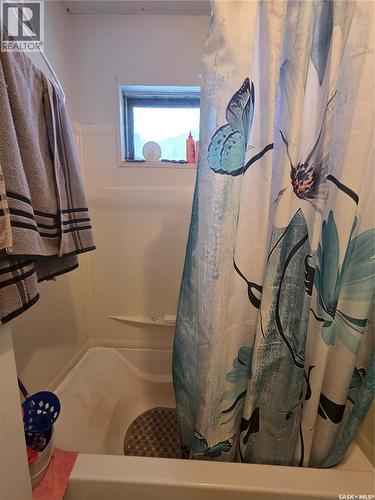 701 3Rd Street, Estevan, SK - Indoor