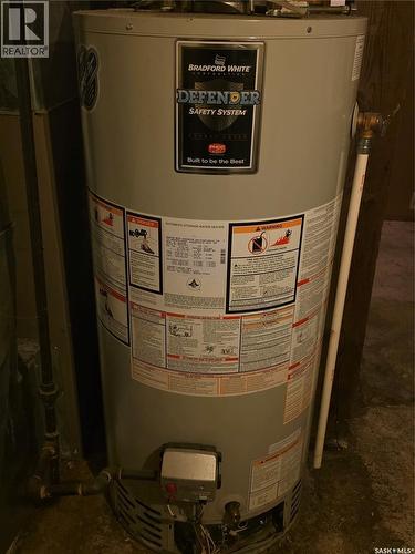 701 3Rd Street, Estevan, SK - Indoor Photo Showing Basement