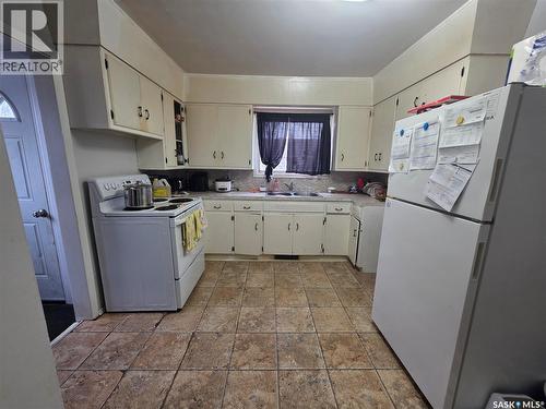 701 3Rd Street, Estevan, SK - Indoor