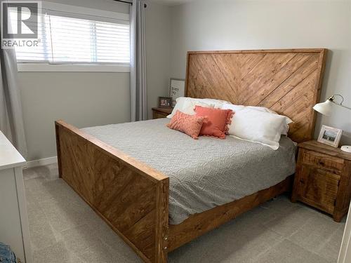 2118 16 Avenue S, Lethbridge, AB - Indoor Photo Showing Bedroom