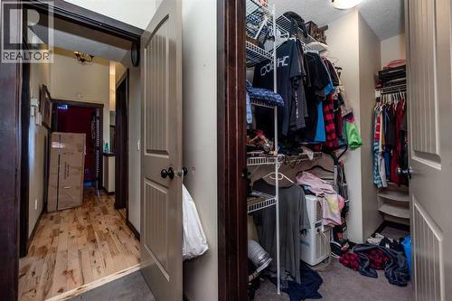 100 Willow Ridge Link, Diamond Valley, AB - Indoor With Storage