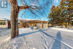 MAIN - 38 SPRUCE AVENUE  Richmond Hill, ON L4C 6W1