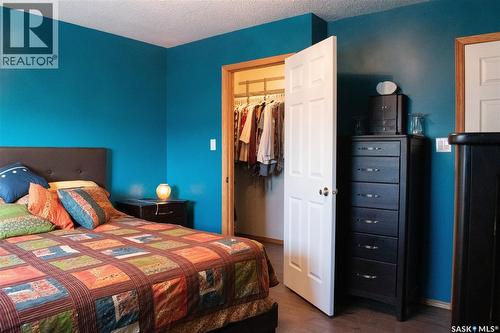 2907 15Th Avenue E, Prince Albert, SK - Indoor Photo Showing Bedroom