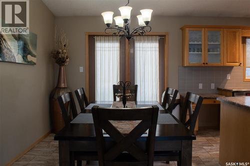 2907 15Th Avenue E, Prince Albert, SK - Indoor Photo Showing Dining Room