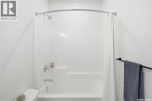1203 101 Secord Way, Saskatoon, SK - Indoor Photo Showing Bathroom