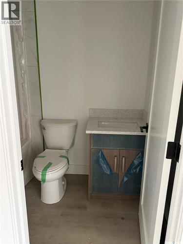 983 Nightingale Bend, Saskatoon, SK - Indoor Photo Showing Bathroom