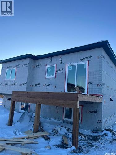 983 Nightingale Bend, Saskatoon, SK - Outdoor