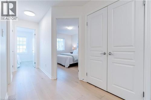 628 Garibaldi Common, Burlington, ON - Indoor