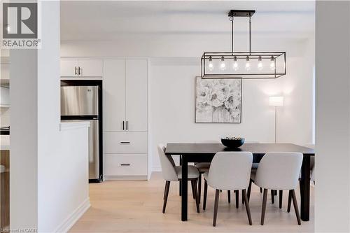 628 Garibaldi Common, Burlington, ON - Indoor Photo Showing Dining Room