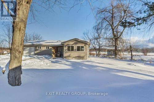 33 Willow Point Road, Brighton, ON - Outdoor