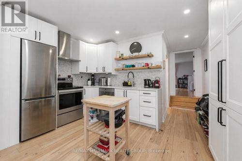 Kitchen - Apartment #1 - 133 Bayswater Avenue, Ottawa, ON - Indoor Photo Showing Kitchen