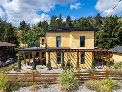 6226 Sanderson Avenue  Peachland, BC V0H 1X8