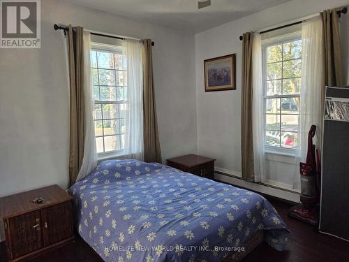 19 Flindall Street, Quinte West, ON - Indoor Photo Showing Bedroom